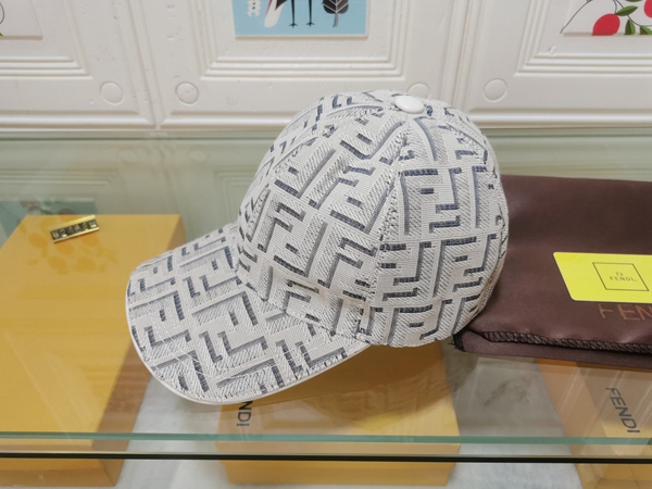 ブランド帽子正面デザイン